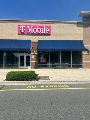 T-Mobile Authorized Retailer