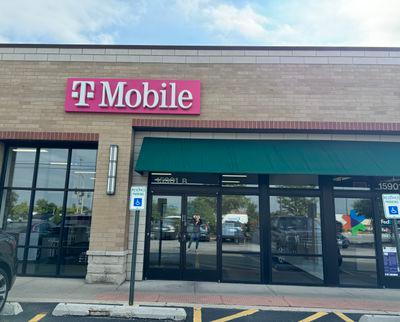 T-Mobile Authorized Retailer