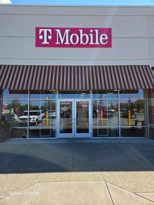 T-Mobile Experience Store