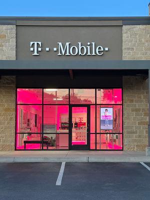 T-Mobile Authorized Retailer