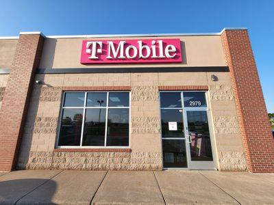 T-Mobile Authorized Retailer