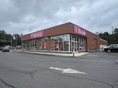 T-Mobile Authorized Retailer