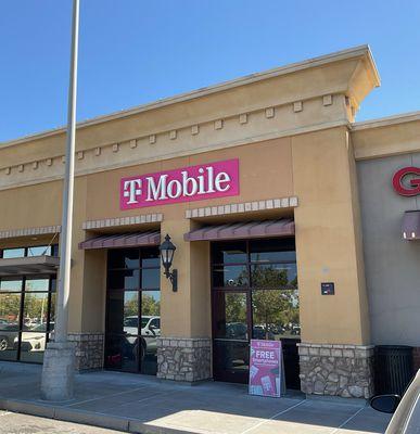 T-Mobile Authorized Retailer