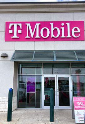 T-Mobile Authorized Retailer