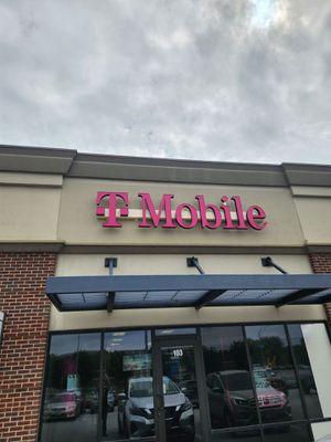 T-Mobile Authorized Retailer
