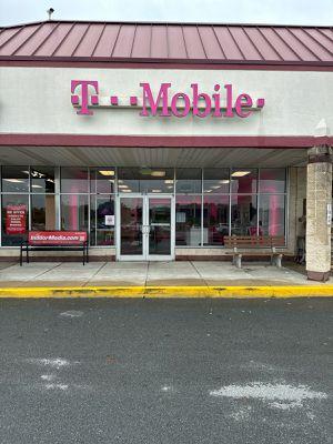 T-Mobile Authorized Retailer