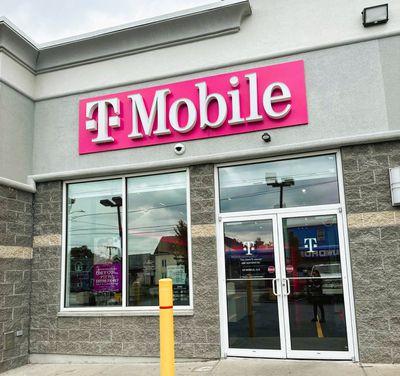 T-Mobile Authorized Retailer