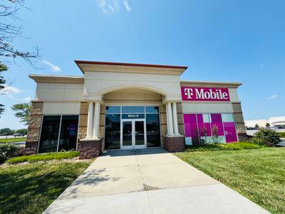 T-Mobile Experience Store