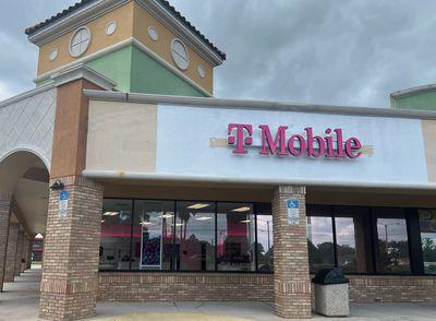 T-Mobile Authorized Retailer