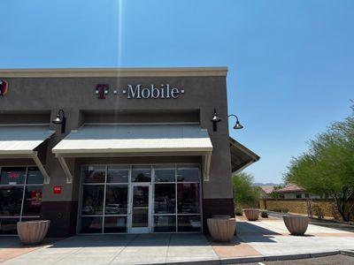 T-Mobile Authorized Retailer