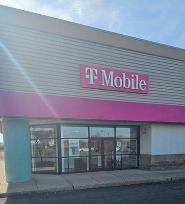 T-Mobile Experience Store