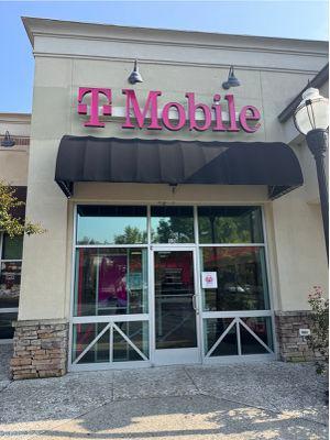 T-Mobile Authorized Retailer