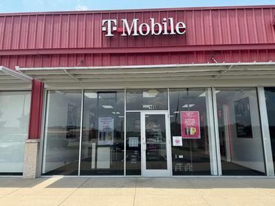 T-Mobile Authorized Retailer