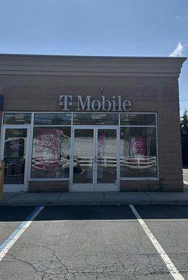 T-Mobile Authorized Retailer