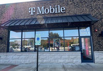 T-Mobile Authorized Retailer