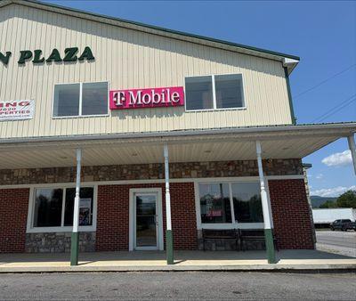 T-Mobile Authorized Retailer