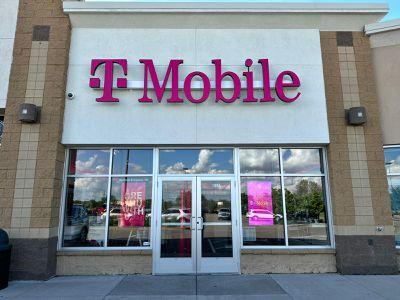 T-Mobile Authorized Retailer