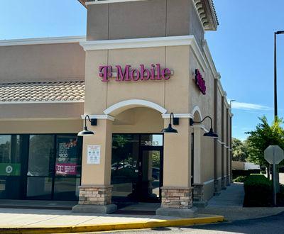T-Mobile Authorized Retailer