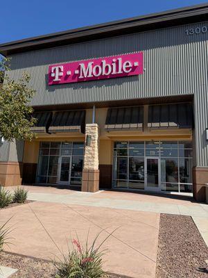 T-Mobile Authorized Retailer