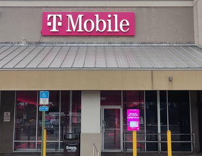 T-Mobile Authorized Retailer