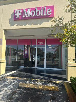 T-Mobile Authorized Retailer