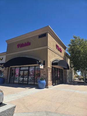 T-Mobile Authorized Retailer