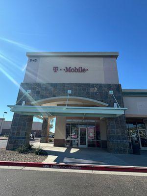T-Mobile Authorized Retailer
