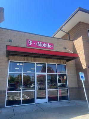 T-Mobile Authorized Retailer