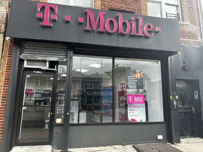 T-Mobile Authorized Retailer