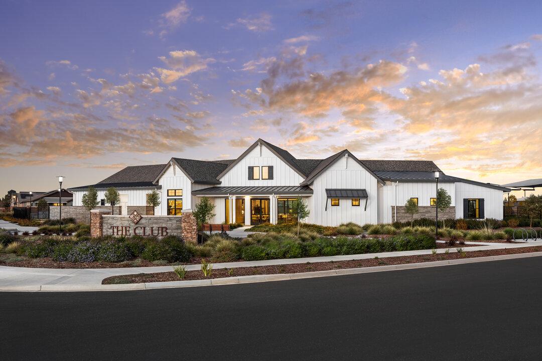 K Hovnanian's Four Seasons at Homestead
