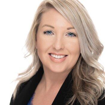 Farmers Insurance-Ashley Gullo