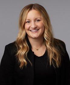 Merrill Lynch Financial Advisor Kristen Danek