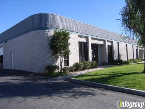 Adjustable Closet & Cabinets