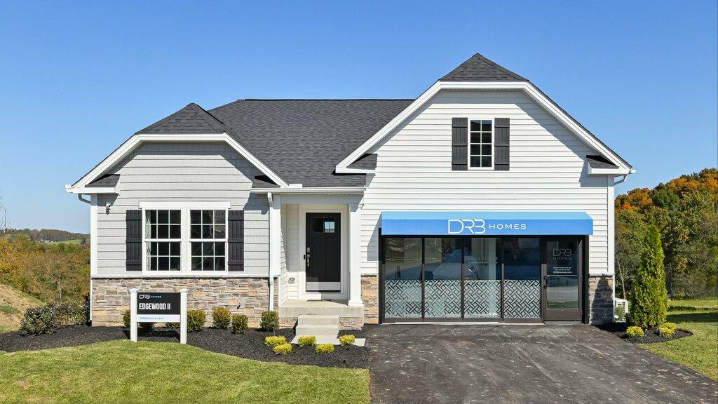 DRB Homes Eastview Manor