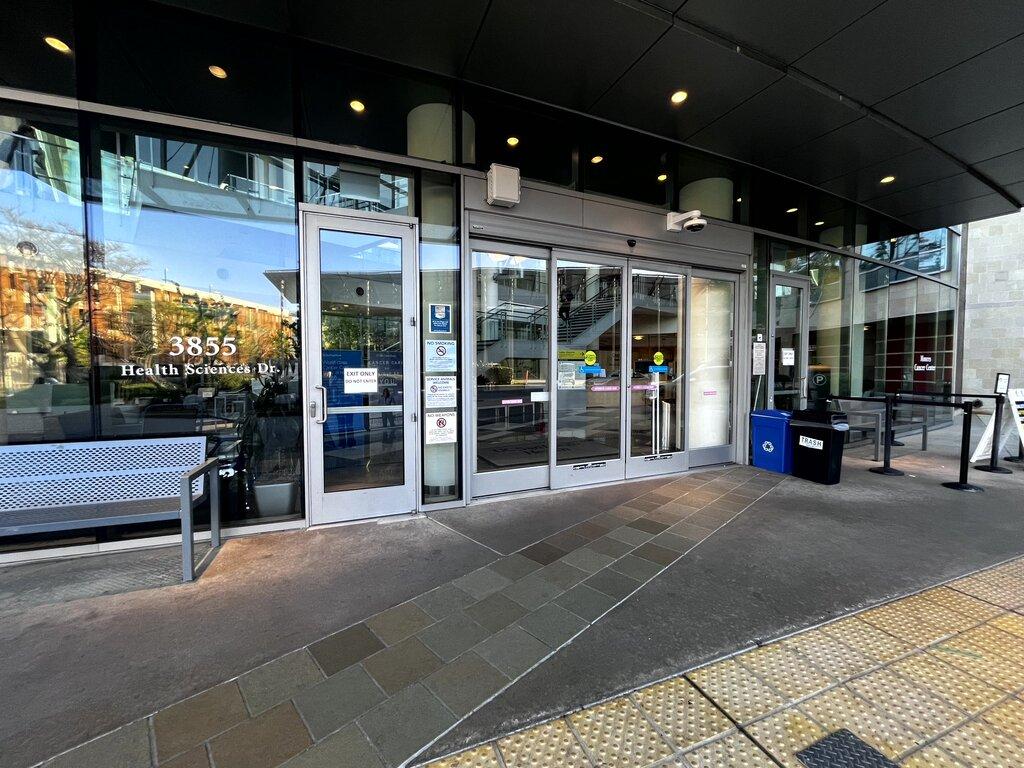 UC San Diego Health Infusion Center-Moores Cancer Center