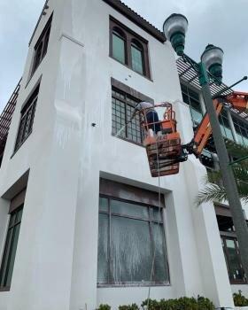 Dan Ryan's Pressure Cleaning & Window Cleaning