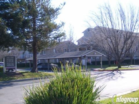 Eden Housing Redwood Lodge