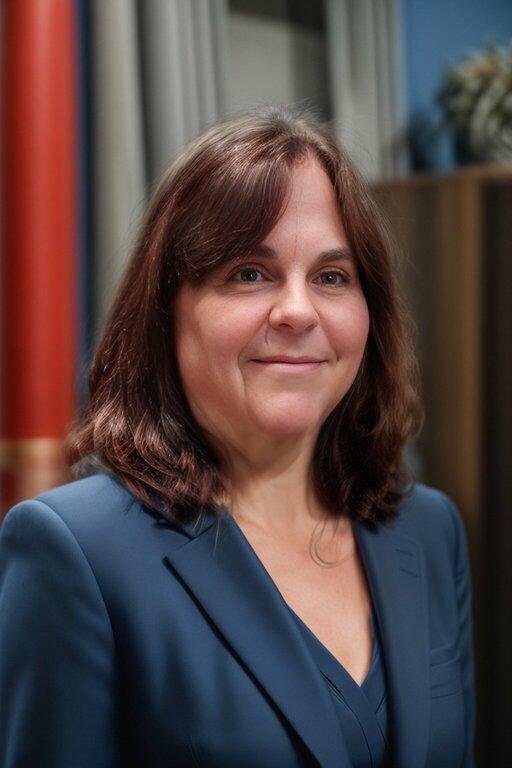 Janet Bradsher-Intuit Turbotax Verified Pro