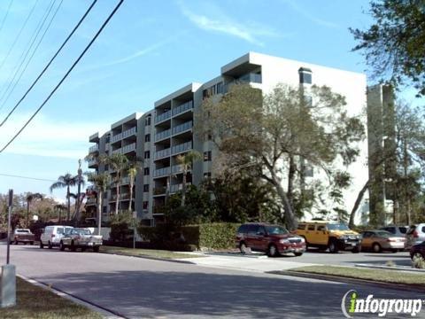 Palm Place Condominium
