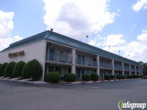 Casa Linda & Casa Blanca Efficiency Apartments