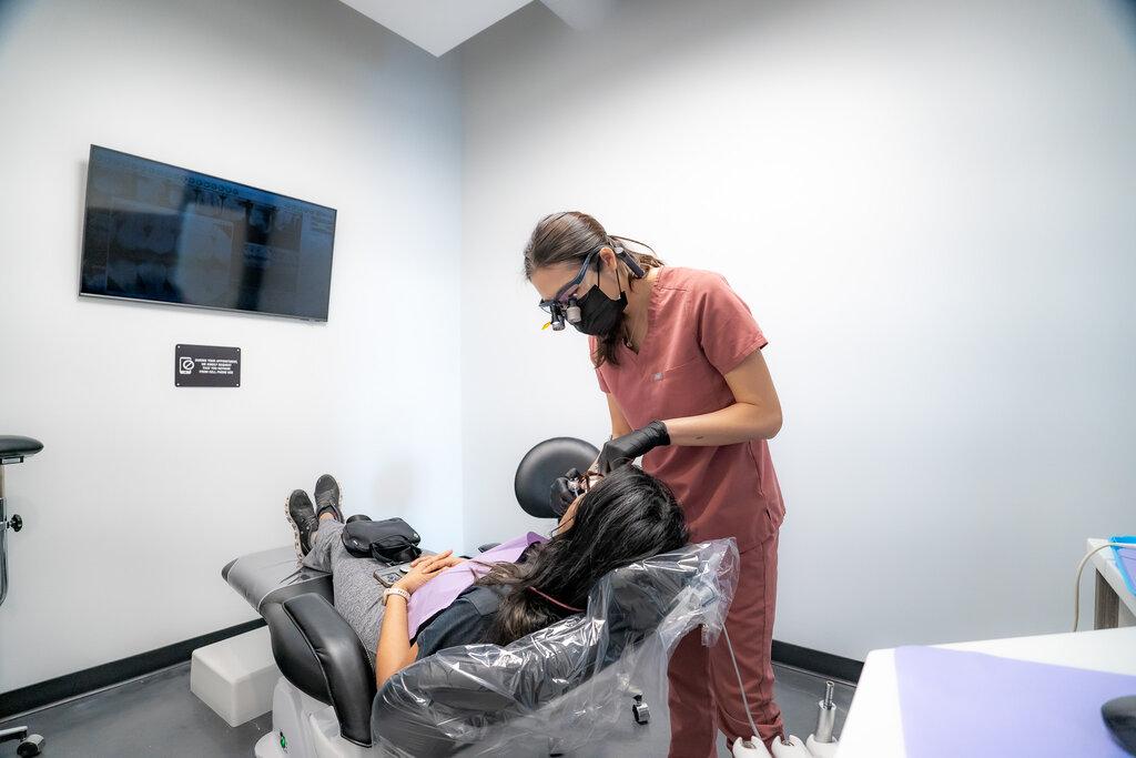 Emergency Dentist in Houston Heights