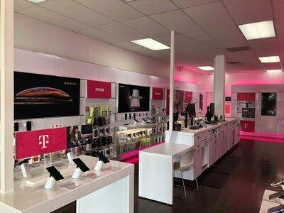T-Mobile Authorized Retailer