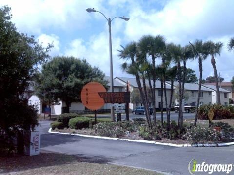 Woodside Village Condominium Assn