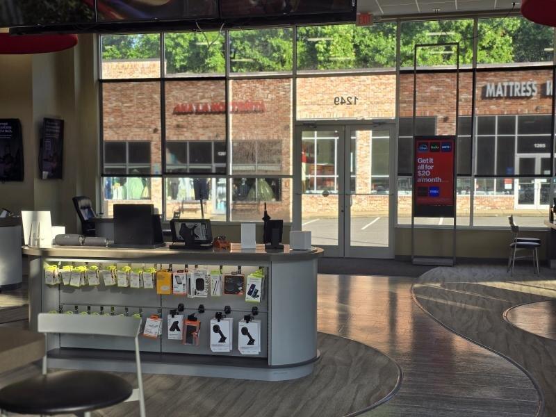 Cellular Sales-Verizon Authorized Retailer