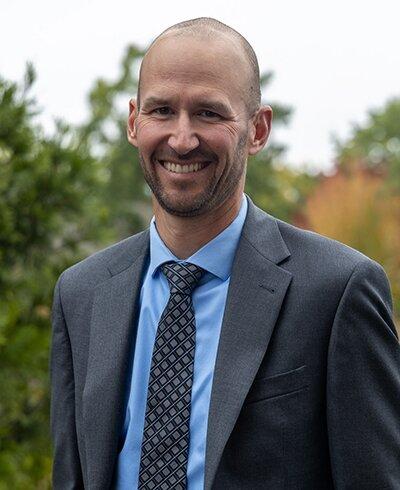Jeff Bloomquist-Private Wealth Advisor, Ameriprise Financial Services, LLC