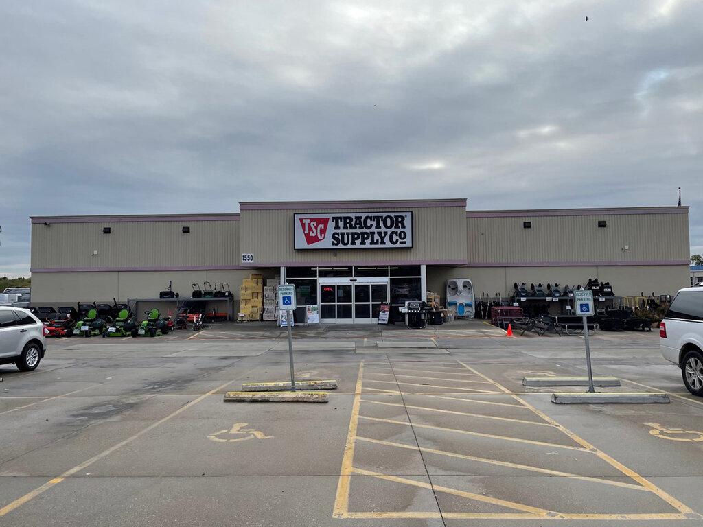Tractor Supply