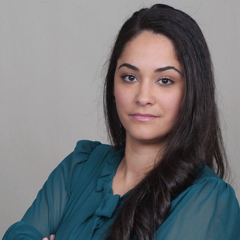 Merrill Lynch Financial Advisor Baunit Acosta