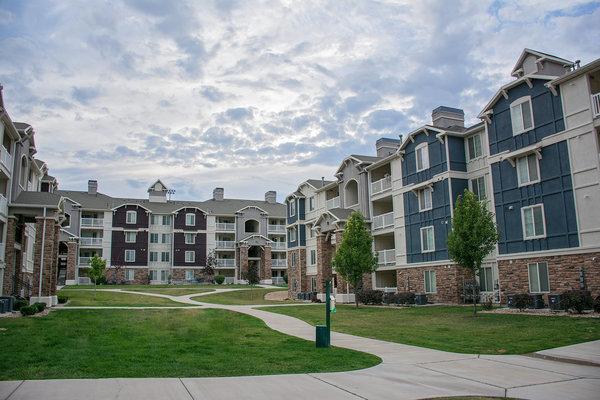 Copperwood Apartments
