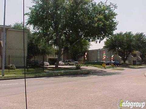 Oakwood Villa Apartments