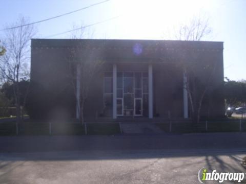 Chickasaw Senior Citizens